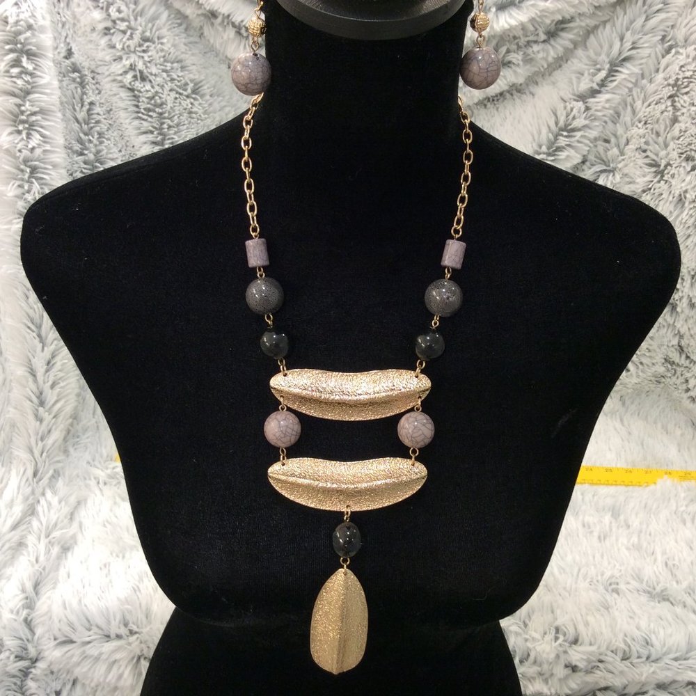 Grey black & gold necklace & earring set